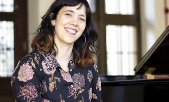 Pianista basca Garazi Goñi apresenta recital gratuito em Pelotas